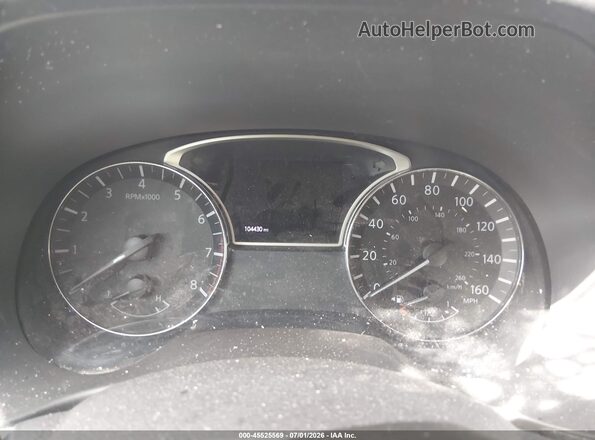 5N1DR2MM5HC906666 2017 NISSAN PATHFINDER Silver Widok tylnych siedzeń
