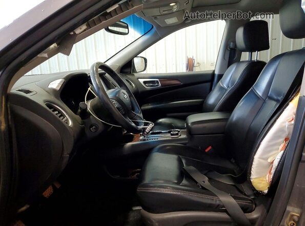 5N1DR2MM6HC614444 2017 NISSAN PATHFINDER Silver Вид салону спереду