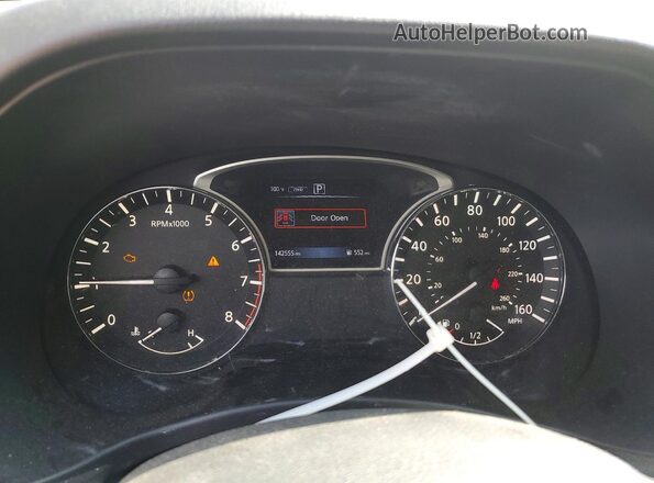 5N1DR2MM6HC639375 2017 NISSAN PATHFINDER Серый Вид щитка приборов