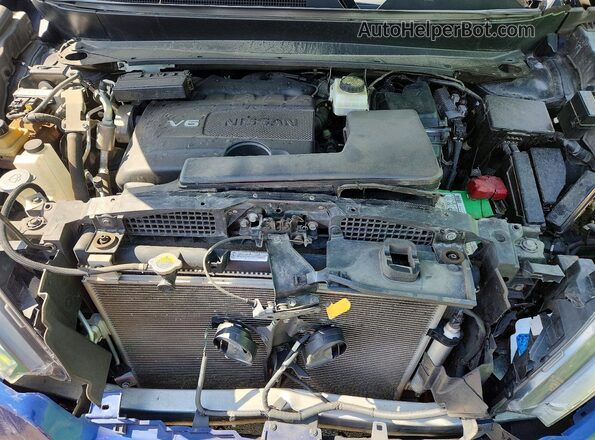 5N1DR2MM6JC629564 2018 NISSAN PATHFINDER Blue ძრავის განყოფილების ხედი