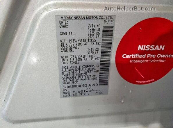 5N1DR2MM6KC613690 2019 NISSAN PATHFINDER Silver VIN კოდის სტიკერის ხედი