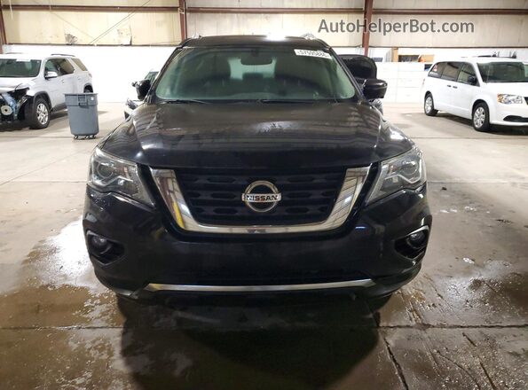 5N1DR2MM7HC615425 2017 NISSAN PATHFINDER Black Widok z przodu