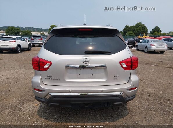 5N1DR2MM7JC608299 2018 NISSAN PATHFINDER Silver 