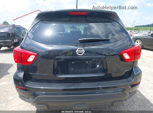 5N1DR2MM7JC658040 2018 NISSAN PATHFINDER Black 