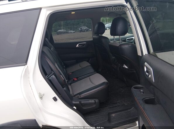 5N1DR2MM7KC649081 2019 NISSAN PATHFINDER White VIN sticker view