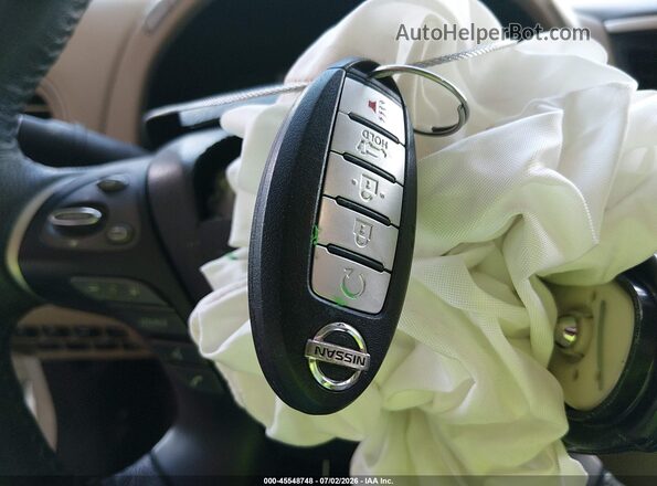 5N1DR2MM8HC601534 2017 NISSAN PATHFINDER White Առջևի վահանակի տեսք