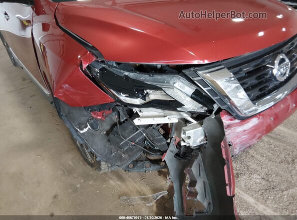 5N1DR2MM8HC625039 2017 NISSAN PATHFINDER Красный Вид спереди