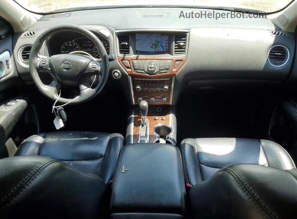 5N1DR2MM8HC681398 2017 NISSAN PATHFINDER White Առջևի վահանակի տեսք