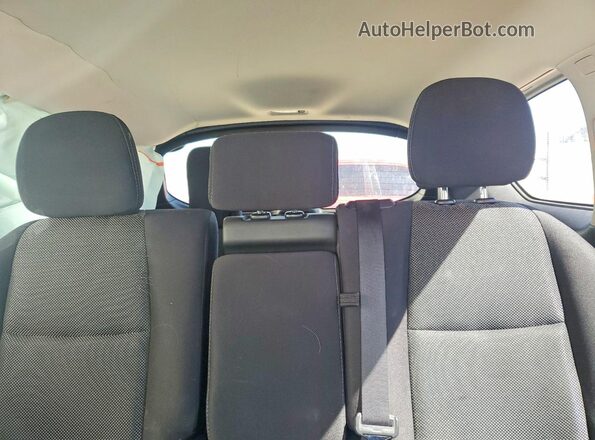 5N1DR2MM8HC682227 2017 NISSAN PATHFINDER Silver უკანა სავარძლების ხედი