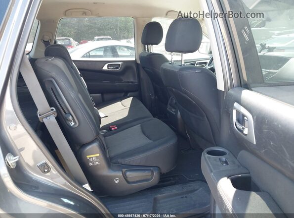5N1DR2MM8HC908802 2017 NISSAN PATHFINDER Gray VIN կոդի պիտակի տեսք