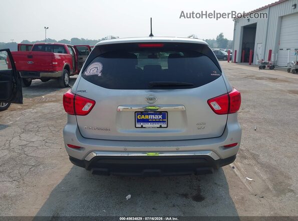 5N1DR2MM8JC642770 2018 NISSAN PATHFINDER Silver 