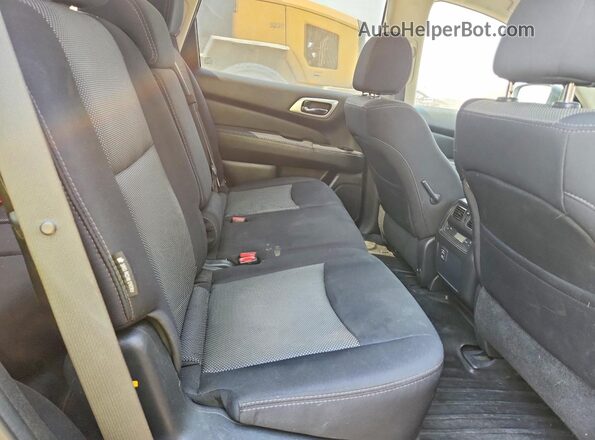 5N1DR2MM8JC652490 2018 NISSAN PATHFINDER Black Rear interior view