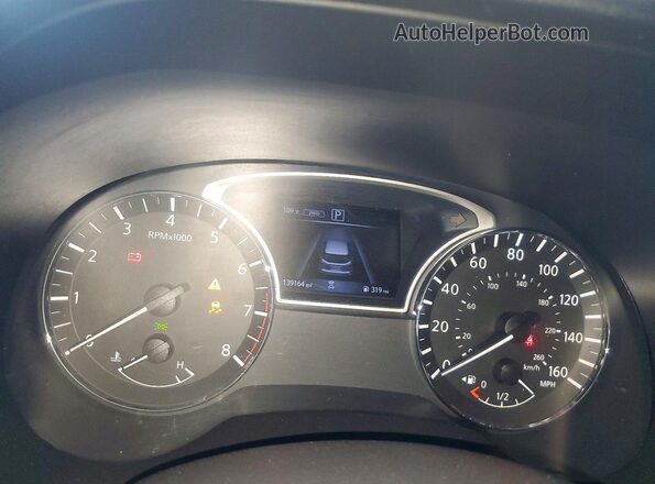 5N1DR2MM8JC669760 2018 NISSAN PATHFINDER Silver Widok zestawu wskaźników