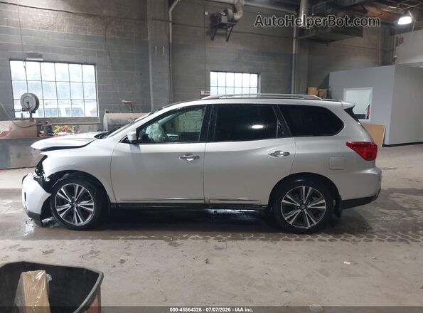 5N1DR2MM9HC614227 2017 NISSAN PATHFINDER Silver Вид щитка приладів