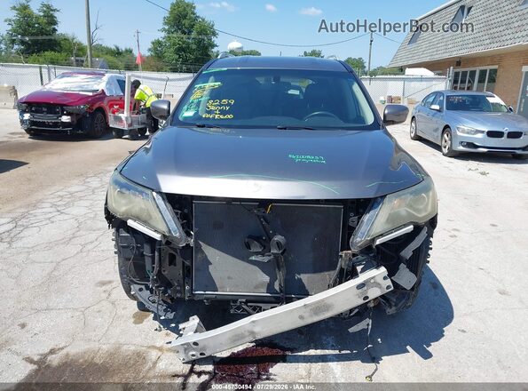 5N1DR2MM9HC638317 2017 NISSAN PATHFINDER Gray Widok wnętrza z tyłu