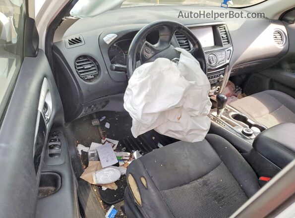 5N1DR2MM9JC654569 2018 NISSAN PATHFINDER White Vista del salpicadero