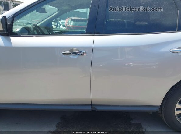 5N1DR2MM9KC597212 2019 NISSAN PATHFINDER Silver 360 interior view