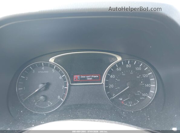 5N1DR2MMXHC632042 2017 NISSAN PATHFINDER Silver Vista de los asientos traseros