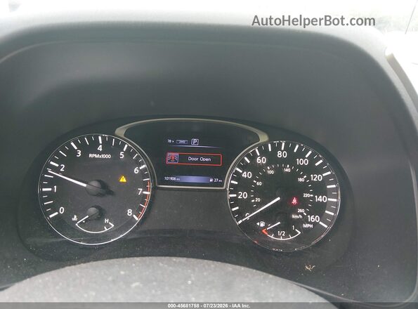 5N1DR2MMXHC671567 2017 NISSAN PATHFINDER White Vista de los asientos traseros