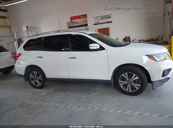 5N1DR2MMXHC913838 2017 NISSAN PATHFINDER White Вид задньої частини салону