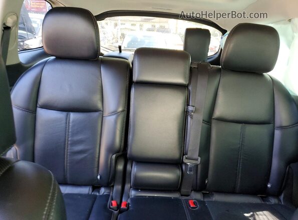 5N1DR2MMXJC639806 2018 NISSAN PATHFINDER White Вид задніх сидінь