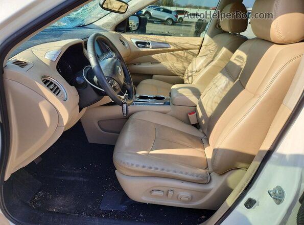 5N1DR2MN0HC623326 2017 NISSAN PATHFINDER White Front interior view
