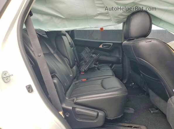 5N1DR2MN0HC652082 2017 NISSAN PATHFINDER White Вид задньої частини салону