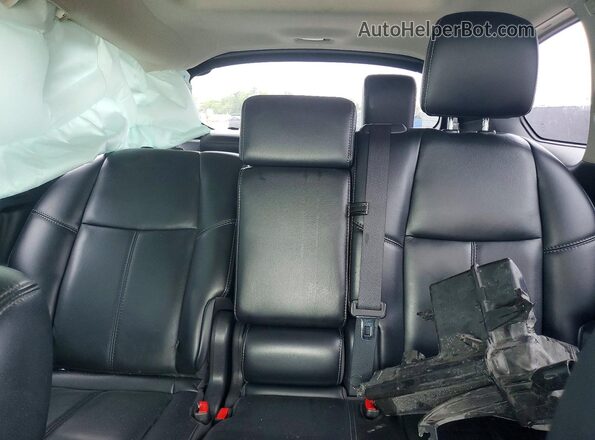 5N1DR2MN0HC652082 2017 NISSAN PATHFINDER White Вид задніх сидінь