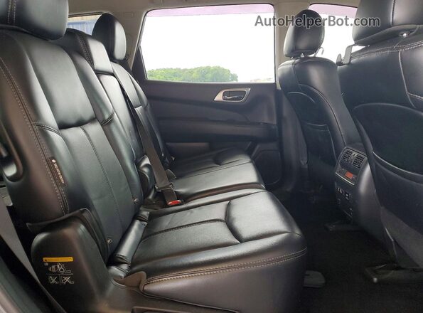 5N1DR2MN0KC622992 2019 NISSAN PATHFINDER Gray Widok wnętrza z tyłu