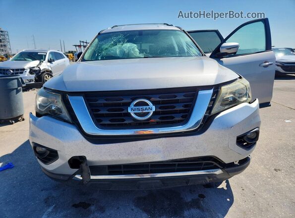 5N1DR2MN1HC601237 2017 NISSAN PATHFINDER Silver Դիմացի տեսք