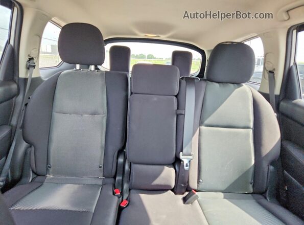 5N1DR2MN1HC640376 2017 NISSAN PATHFINDER Silver Rear seats view