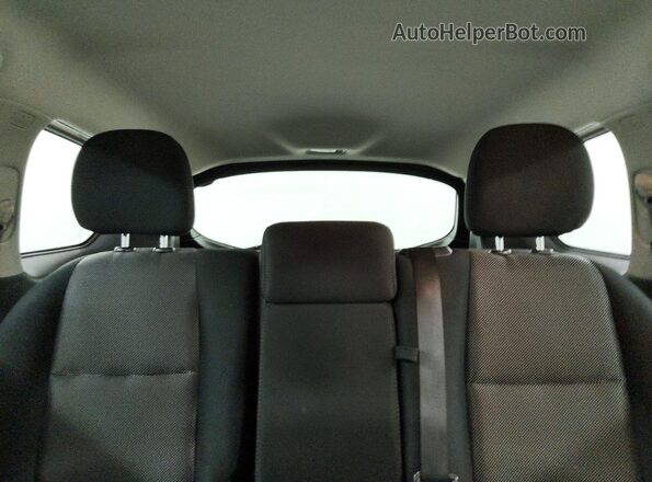 5N1DR2MN1JC621591 2018 NISSAN PATHFINDER Серебряный Вид задних сидений