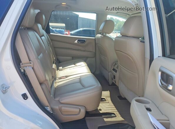 5N1DR2MN2HC616958 2017 NISSAN PATHFINDER White Սալոնի հետևի տեսք