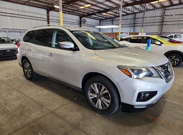 5N1DR2MN2HC677775 2017 NISSAN PATHFINDER Серебряный Передняя правая четверть