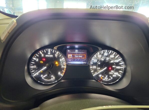 5N1DR2MN2HC677775 2017 NISSAN PATHFINDER Серебряный Вид щитка приборов