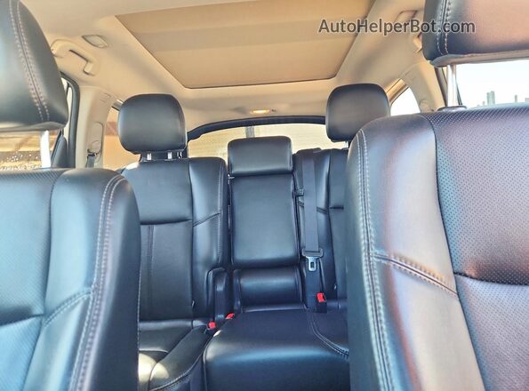 5N1DR2MN3HC612904 2017 NISSAN PATHFINDER White უკანა სავარძლების ხედი