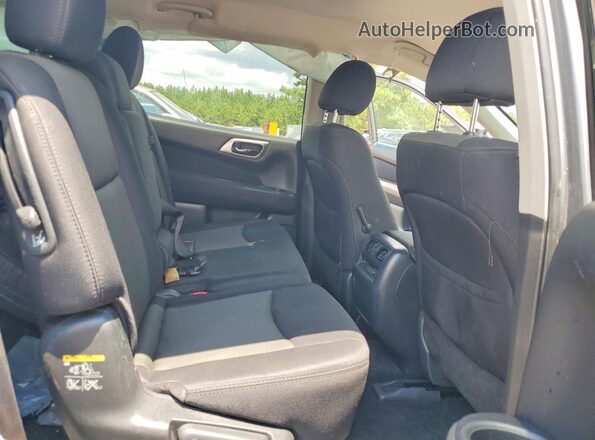 5N1DR2MN3HC689160 2017 NISSAN PATHFINDER Gray Вид задніх сидінь