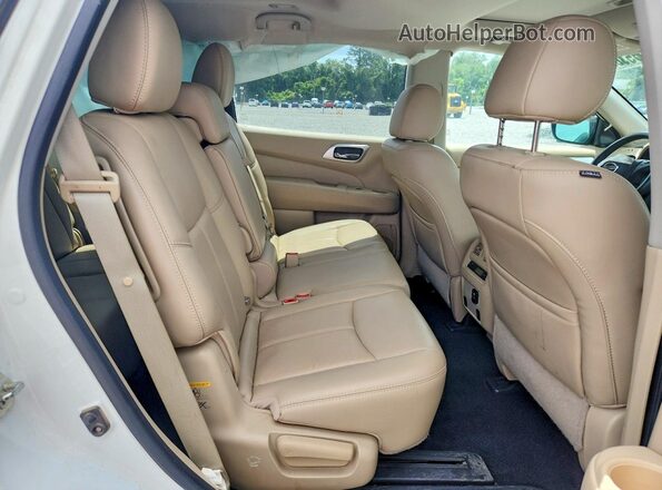 5N1DR2MN3HC694164 2017 NISSAN PATHFINDER Белый Вид задней части салона