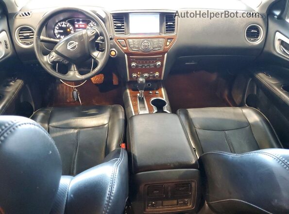 5N1DR2MN4HC621868 2017 NISSAN PATHFINDER White Вид панелі приладів