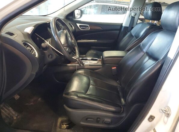 5N1DR2MN4HC621868 2017 NISSAN PATHFINDER White Вид салону спереду