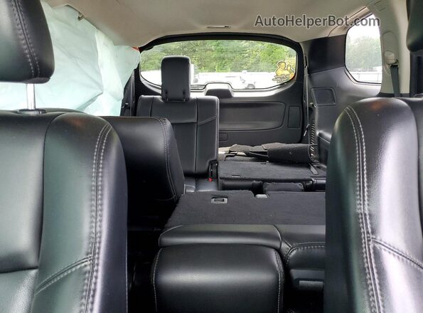 5N1DR2MN4HC640100 2017 NISSAN PATHFINDER Silver Vista de los asientos traseros