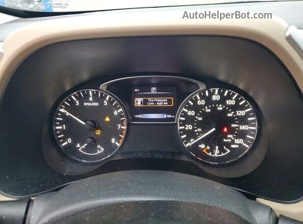 5N1DR2MN4HC643658 2017 NISSAN PATHFINDER Black Widok zestawu wskaźników