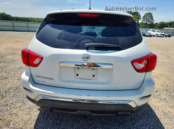 5N1DR2MN4JC657873 2018 NISSAN PATHFINDER White Rear view