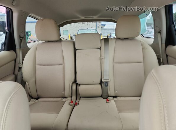 5N1DR2MN4KC652111 2019 NISSAN PATHFINDER Blue Rear seats view