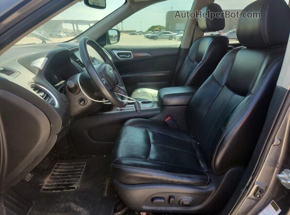 5N1DR2MN5HC639764 2017 NISSAN PATHFINDER Gray Front interior view