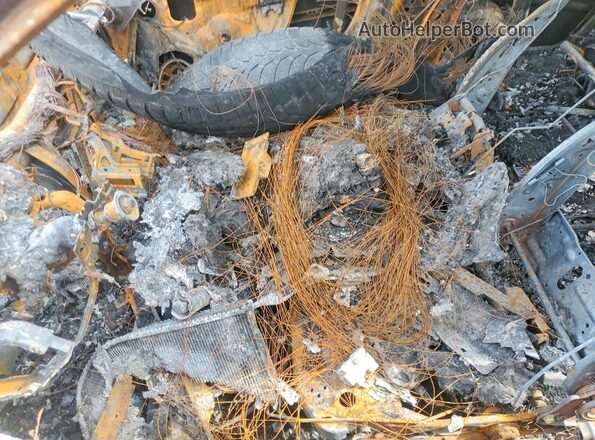 5N1DR2MN5JC615339 2018 NISSAN PATHFINDER Burn Սալոնի դիմացի տեսք