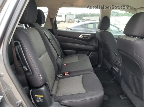 5N1DR2MN6KC623886 2019 NISSAN PATHFINDER Gray Widok wnętrza z tyłu
