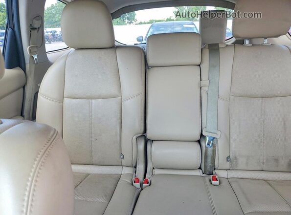 5N1DR2MN7HC624439 2017 NISSAN PATHFINDER Black Widok tylnych siedzeń