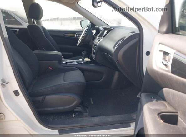 5N1DR2MN7HC665248 2017 NISSAN PATHFINDER White Front interior view