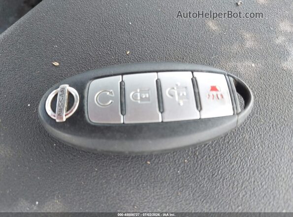 5N1DR2MN7HC665248 2017 NISSAN PATHFINDER White Dashboard view